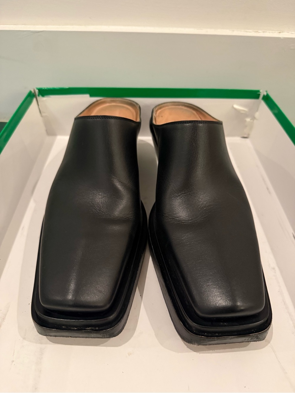 RARE Bottega Veneta Black Leather Square Toe Mules Mens/Womens Size 40 - Picture 10 of 14